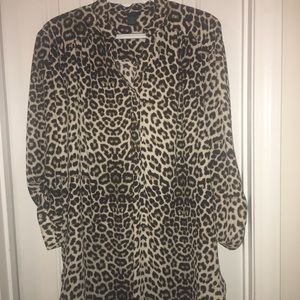 Leopard print RUE 21 extended length blouse